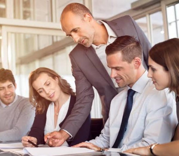 5 Qualities That Set Successful Executives Apart